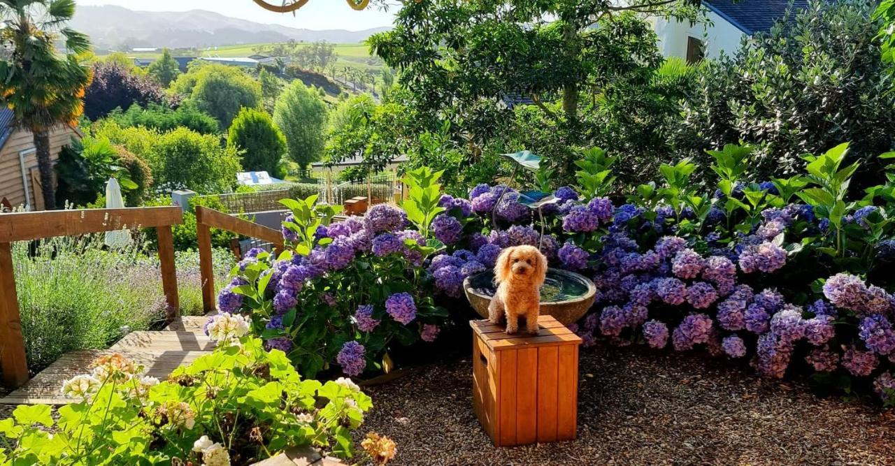 Huntington Stables Retreat Hotel Cambridge Bagian luar foto